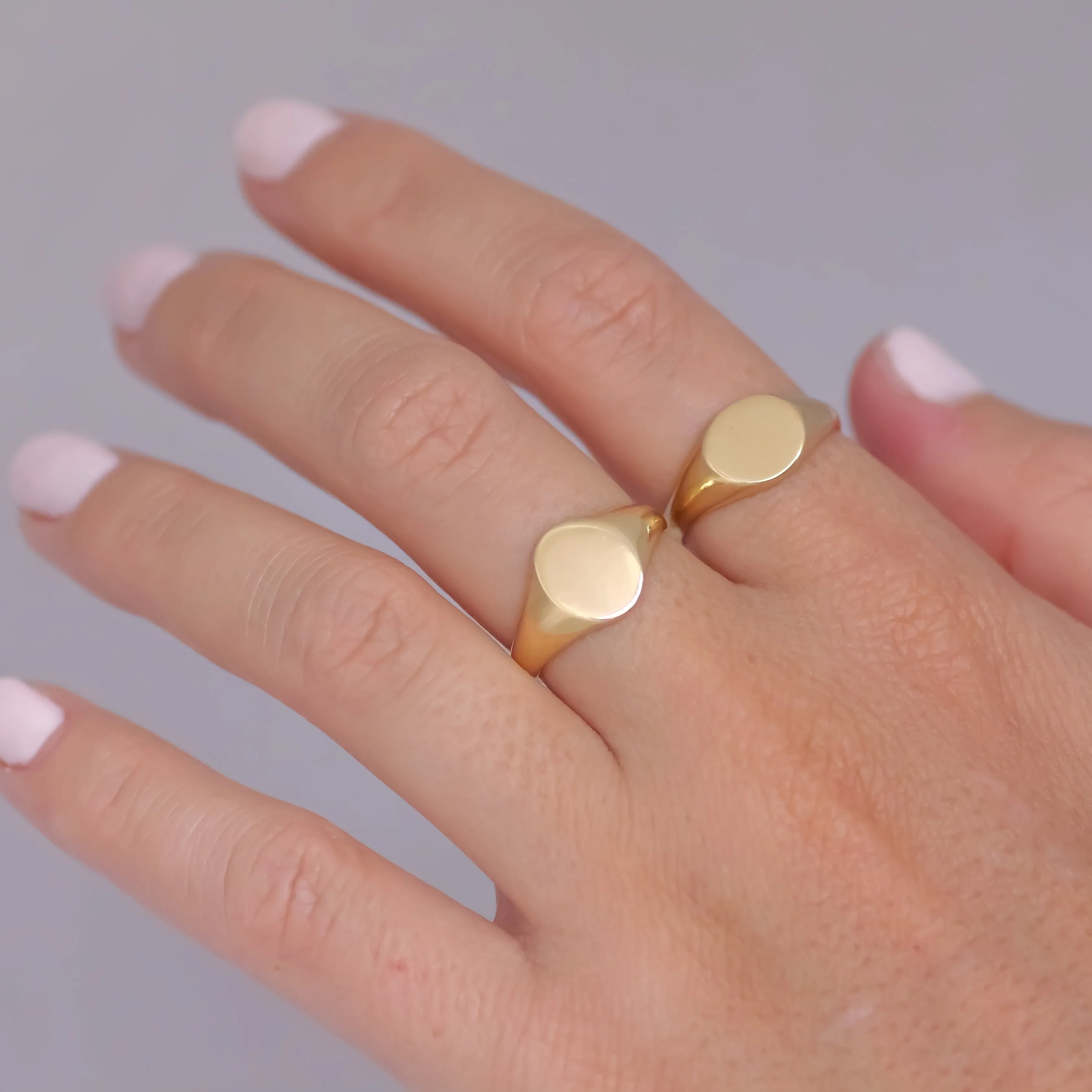 Custom Oval Signet Ring 14k gold