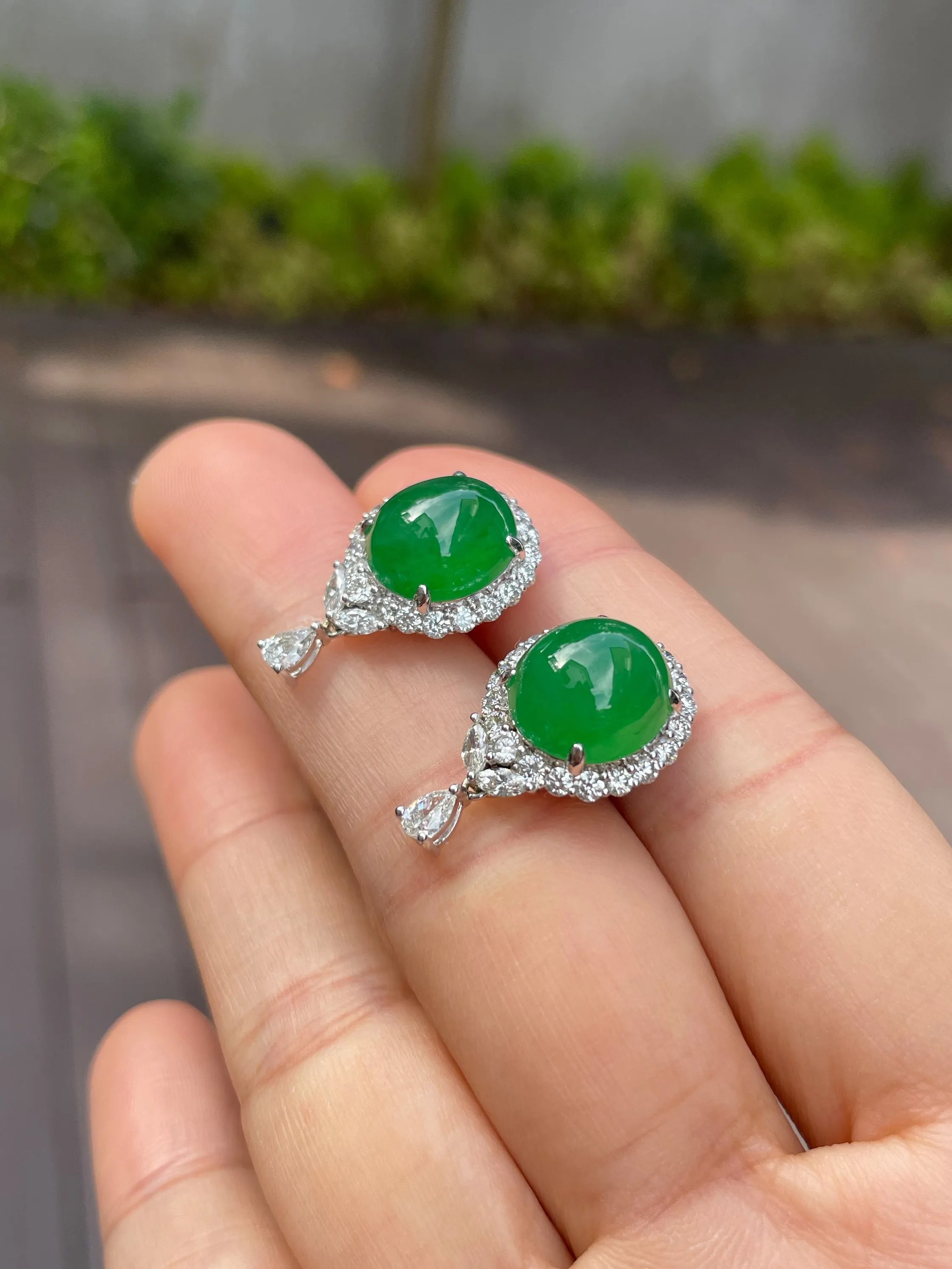 Green Jade Earrings - Cabochons (NJE058)