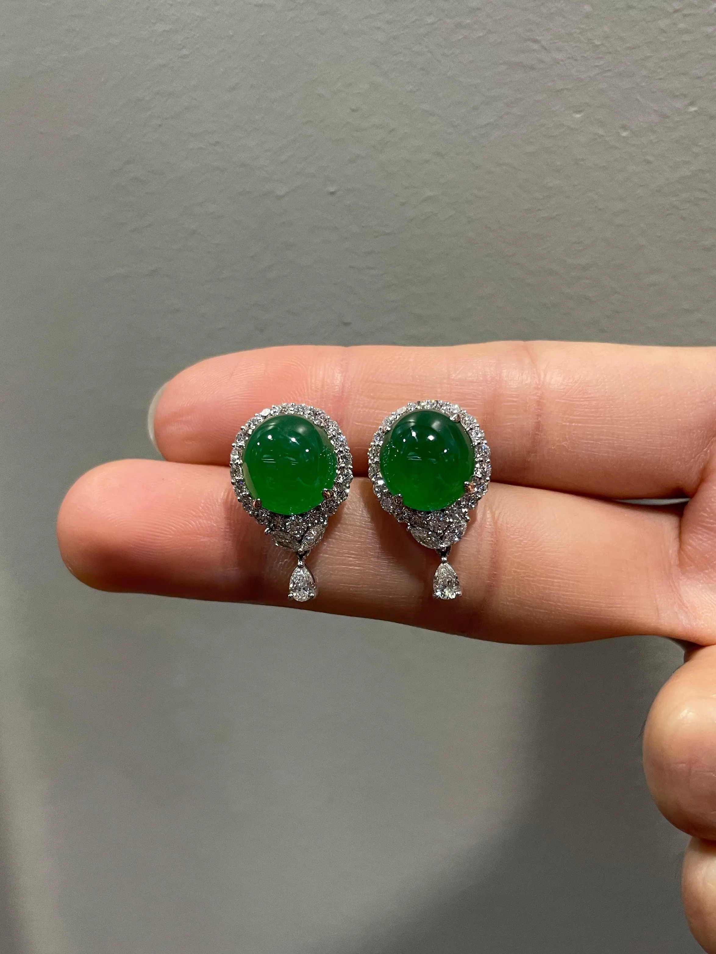 Green Jade Earrings - Cabochons (NJE058)