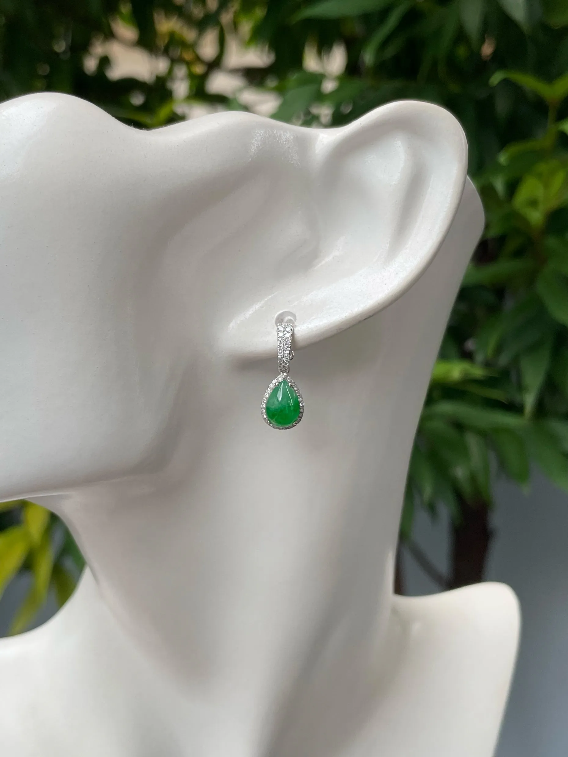 Green Jade Teardrop Earrings (NJE207)
