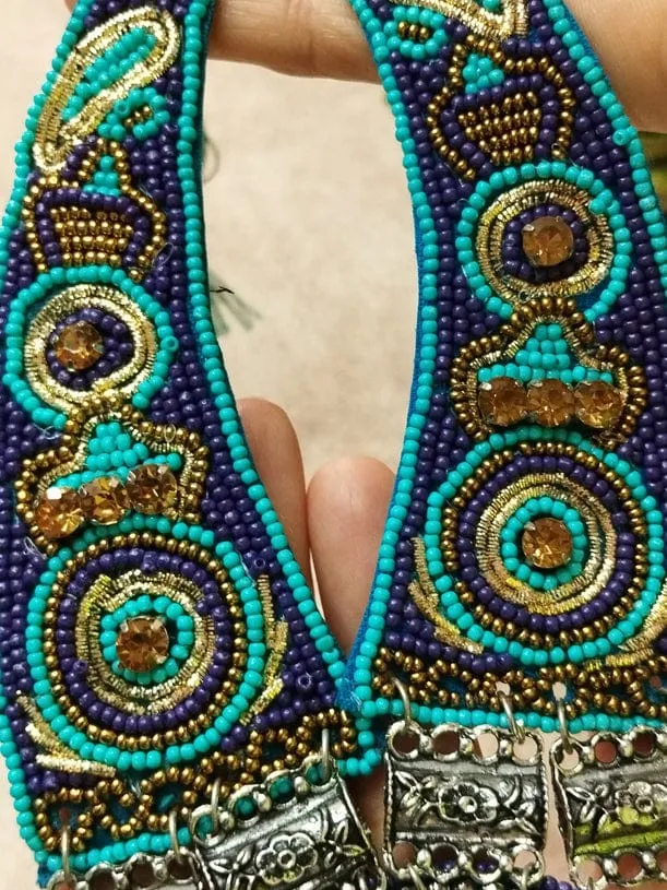 Handcrafted Beaded Necklace with Timeless Elegance