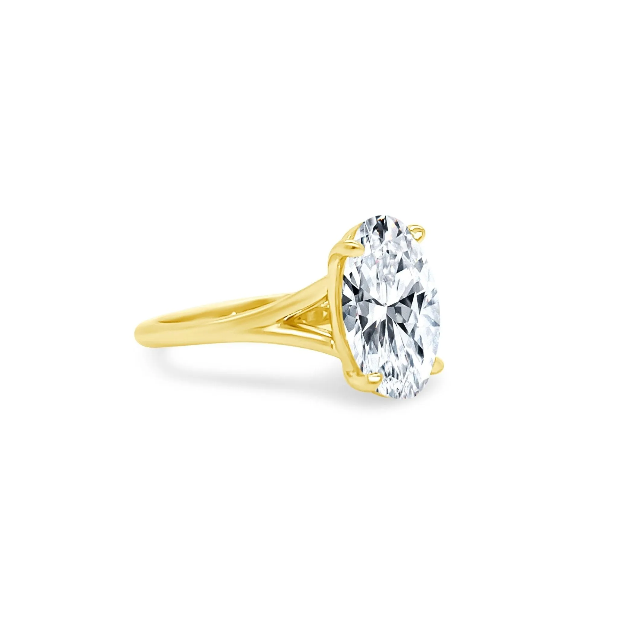 Oval Cut Solitaire