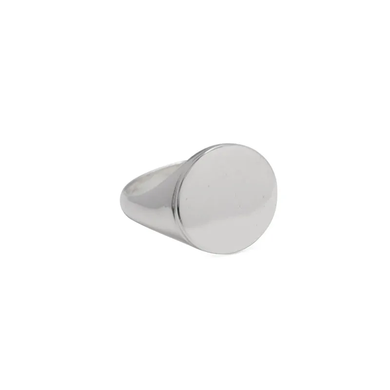 ROUND SIGNET RING